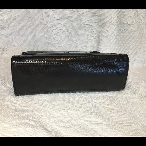 Simply Vera Vera Wang Top Handle Satchel Handbag - Picture 9 of 14